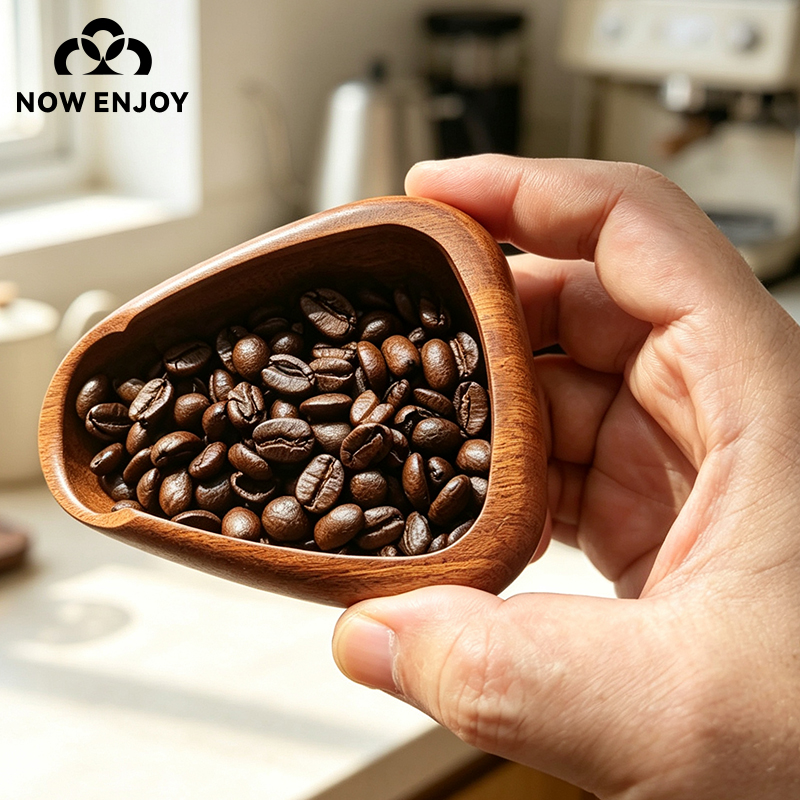 Coffee Tea And Leaf - УВАЖАЕМЫЕ КЛИЕНТЫ, ПРИВЕТСТВУЕМ ВАС В 2026